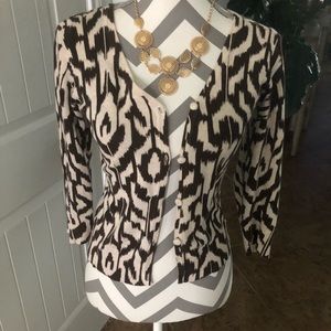 Cardigan sweater